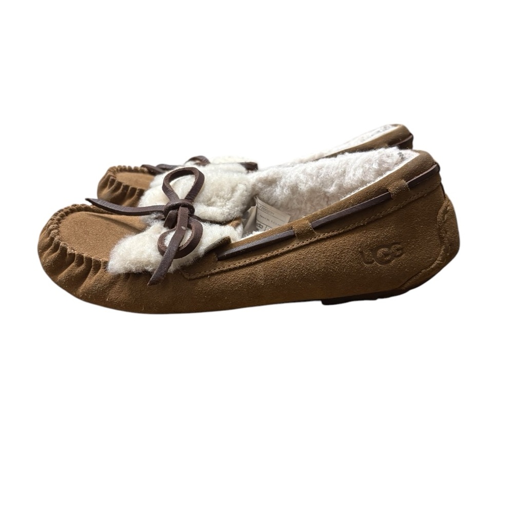 UGG Dakota Slip On Moccasin Slippers in Chestnut Size 7 - Picture 7 of 10